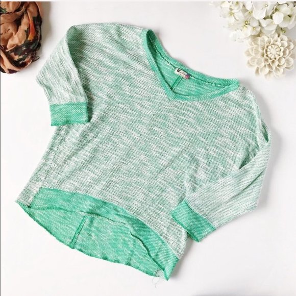 3/$20 Kut from the same Kloth Sweater - Picture 4 of 8